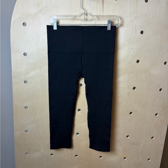 Soma Women’s Skinny Crop Leggings in Black Size Large - Picture 5 of 5